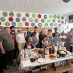 Gujan-Mestras : vernissage de l’exposition de vinyles peints par les jeunes de l’Association M en Rouge