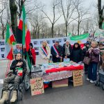 Mobilisée aux côtés des Iraniennes et Iraniens de France 🇮🇷